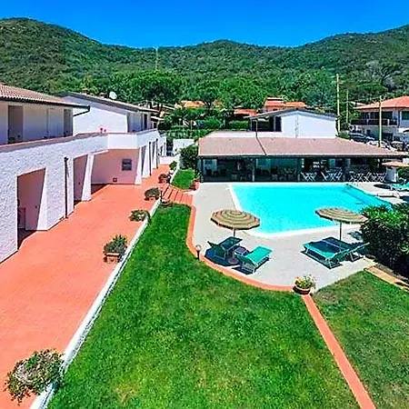 Elba Island Pool & Tennis 4*