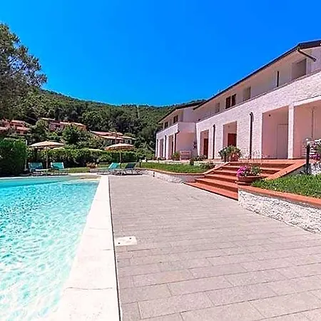 Elba Island Pool & Tennis Hotel