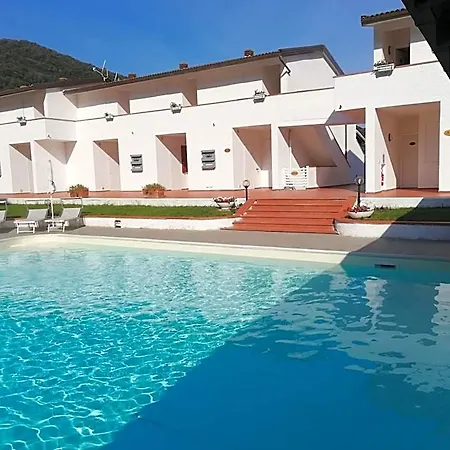 Elba Island Pool & Tennis Hotel 4*