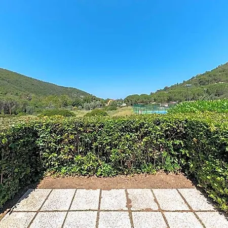 Elba Island Pool & Tennis Hotel
